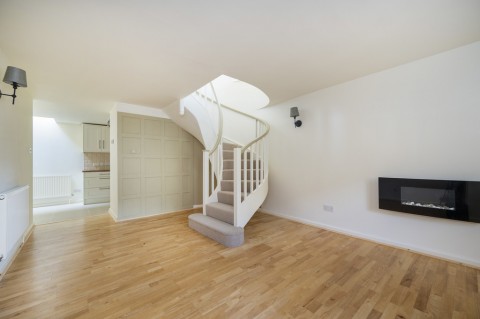 Click the photo for more details of Sudbury, Suffolk, Sudbury