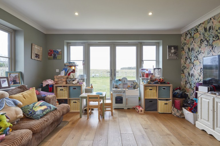 Images for Stradishall, Newmarket