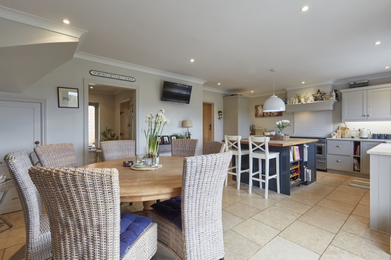 Images for Stradishall, Newmarket