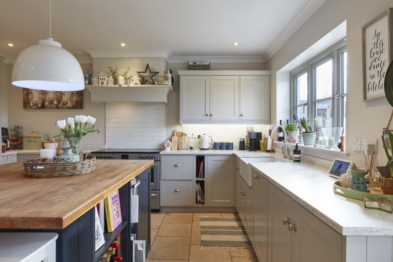 Images for Stradishall, Newmarket