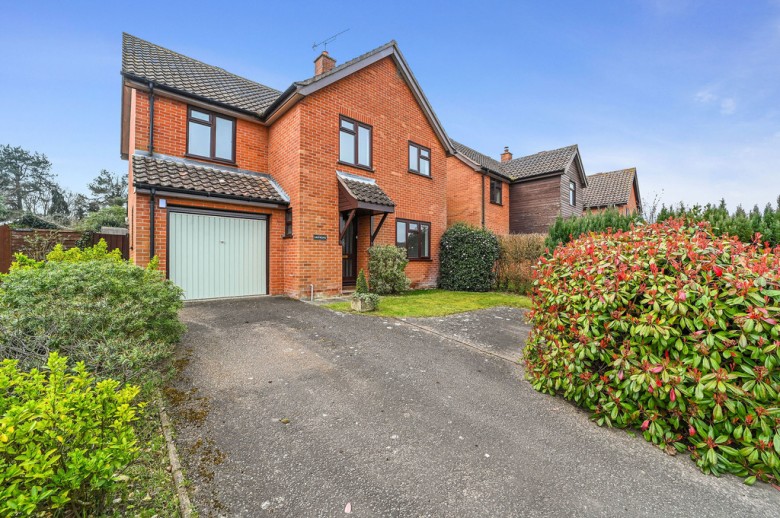Click the photo for more details of Woolpit, Bury St. Edmunds, Bury St. Edmunds