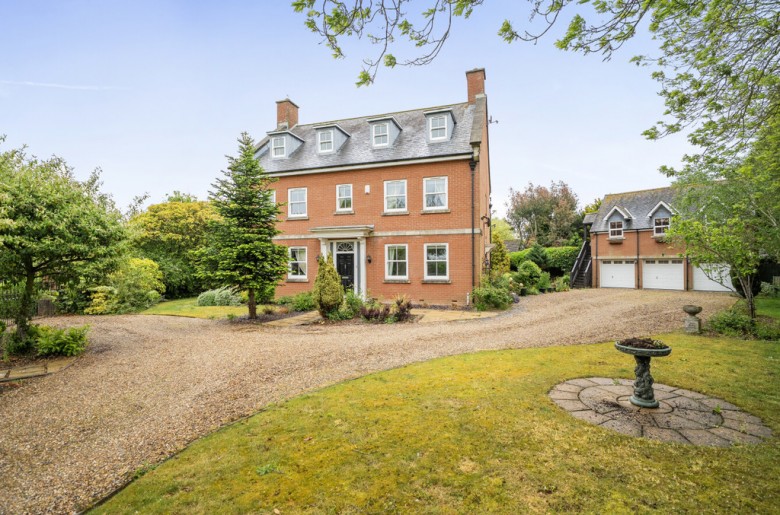Click the photo for more details of Bury St Edmunds, Suffolk, Bury St Edmunds