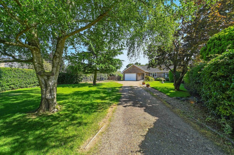 Click the photo for more details of Suffolk, Bury St. Edmunds