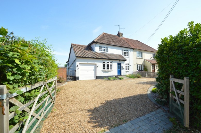 Click the photo for more details of Gosfield, Essex, Halstead
