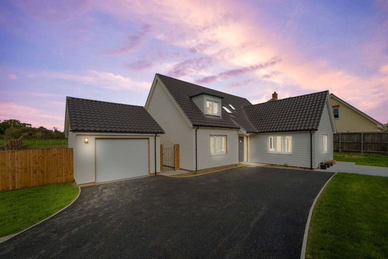 Click the photo for more details of Suffolk, Stowmarket