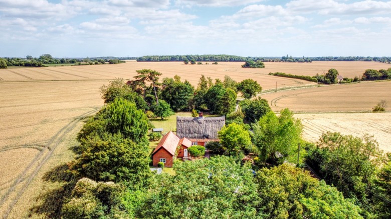 Click the photo for more details of Hemingstone, Ipswich