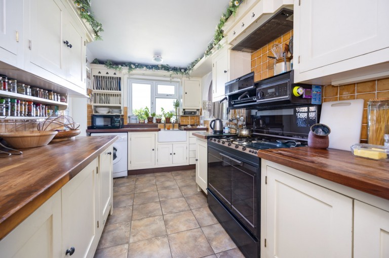 Images for Layer-de-la-Haye, Essex, Colchester