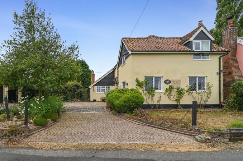 Click the photo for more details of Suffolk, Stowmarket
