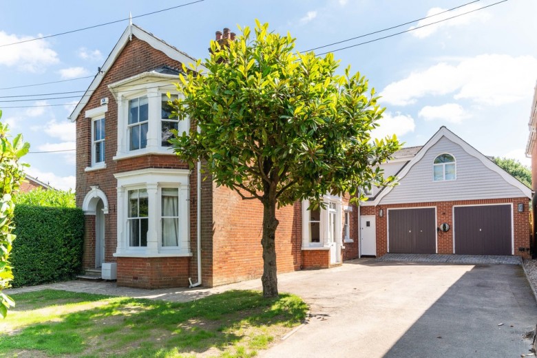 Click the photo for more details of Halstead