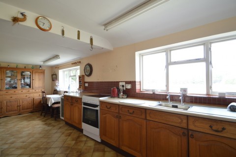 Click the photo for more details of Gestingthorpe, Essex, Halstead