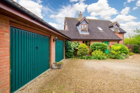 Click the photo for more details of Elmswell, Bury St. Edmunds