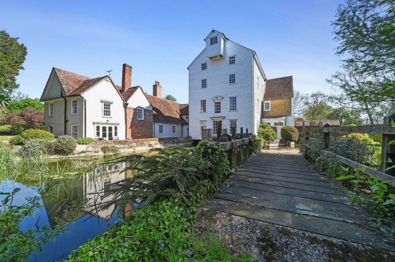 Click the photo for more details of Colchester, Suffolk, Colchester