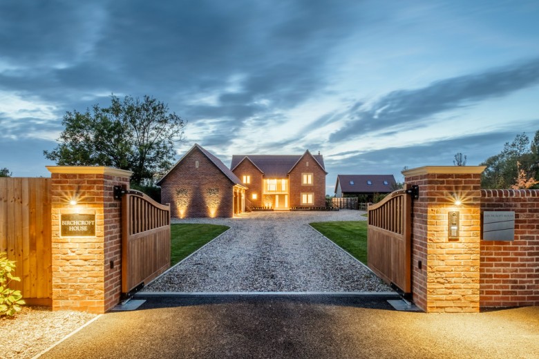 Click the photo for more details of Suffolk, Stowmarket