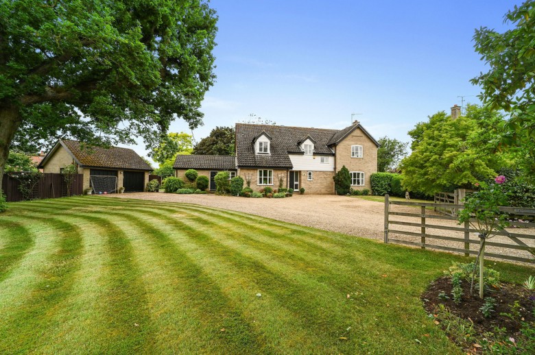 Click the photo for more details of Woolpit, Bury St. Edmunds, Bury St. Edmunds
