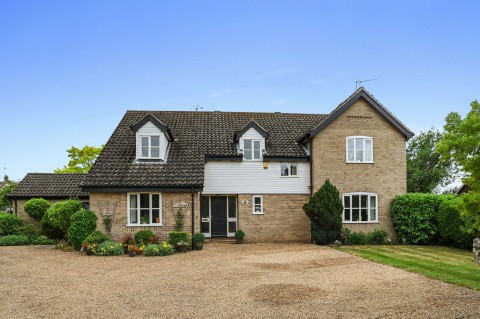 Click the photo for more details of Woolpit, Bury St. Edmunds, Bury St. Edmunds