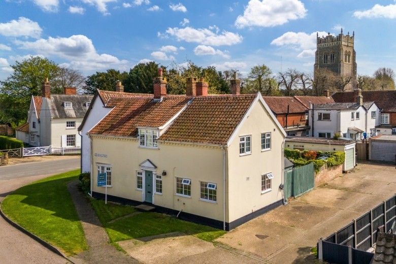 Click the photo for more details of Mendlesham, Stowmarket