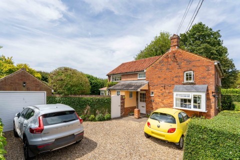 Click the photo for more details of Poslingford, Suffolk, Sudbury