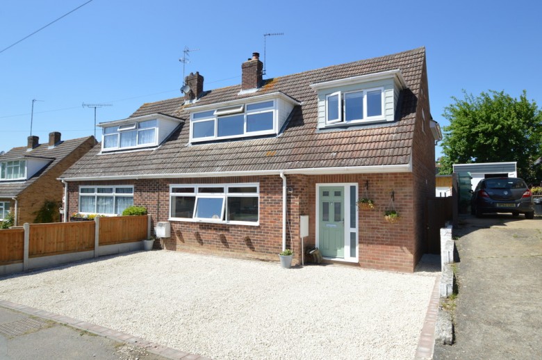 Click the photo for more details of Colne Engaine, Essex, Colchester