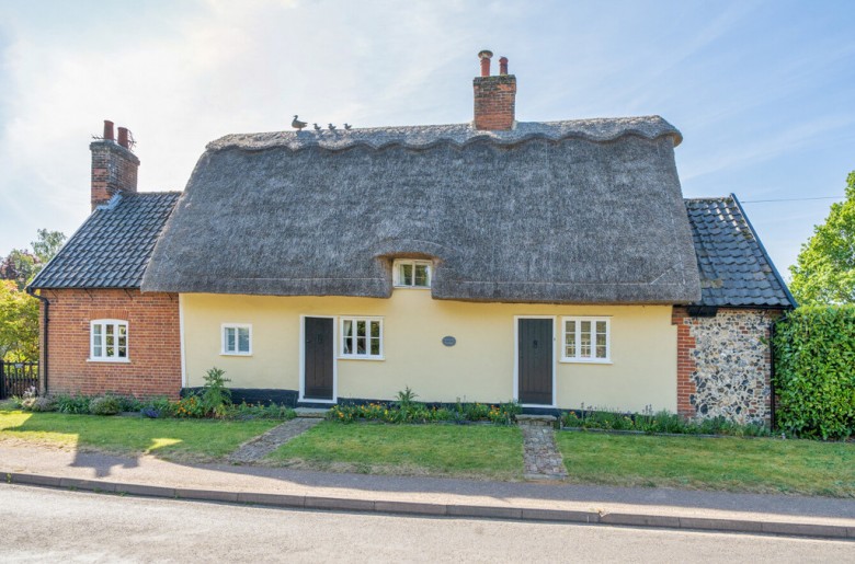 Click the photo for more details of Nr Bury St Edmunds, Thetford