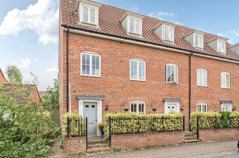 Click the photo for more details of Suffolk, Bury St. Edmunds