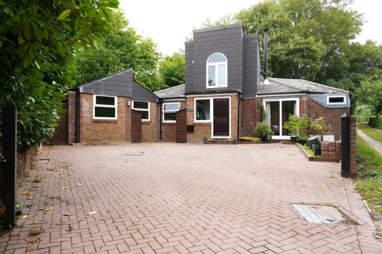 Click the photo for more details of Castle Hedingham, Essex, Halstead