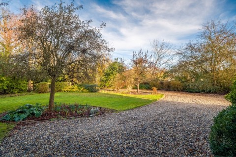 Click the photo for more details of Walsham-le-willows, Bury St. Edmunds