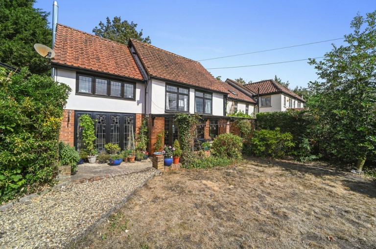 Images for Little Maplestead, Essex, Halstead