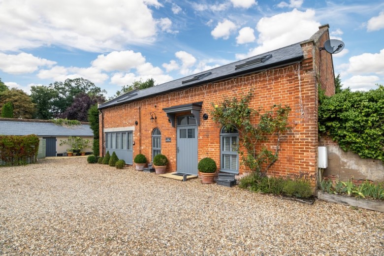 Click the photo for more details of Mickfield, Stowmarket, Stowmarket