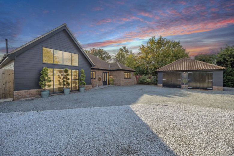 Click the photo for more details of Cotton, Stowmarket, Stowmarket