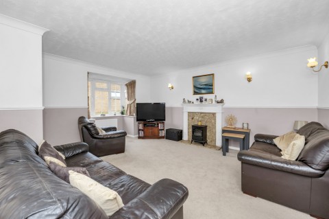 Click the photo for more details of Ixworth, Suffolk, Suffolk