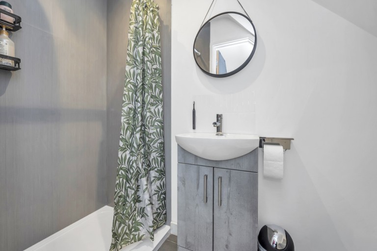 Images for Brettenham, Ipswich