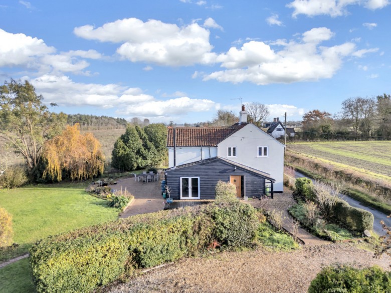 Click the photo for more details of Stonham Aspal, Stowmarket