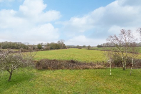 Click the photo for more details of Hundon, Suffolk, Sudbury