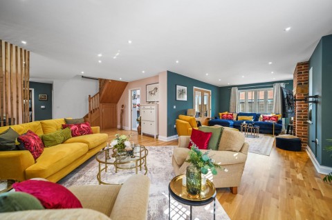 Click the photo for more details of Sudbury, Suffolk, Sudbury