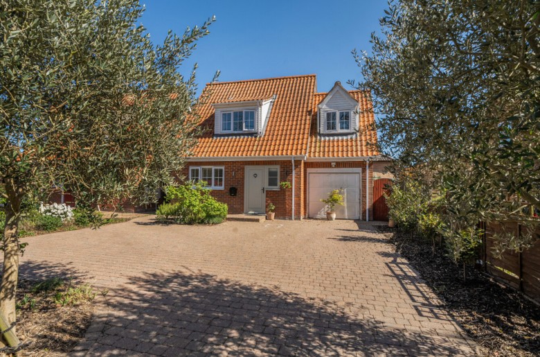 Click the photo for more details of Bury St Edmunds, Suffolk, Bury St. Edmunds