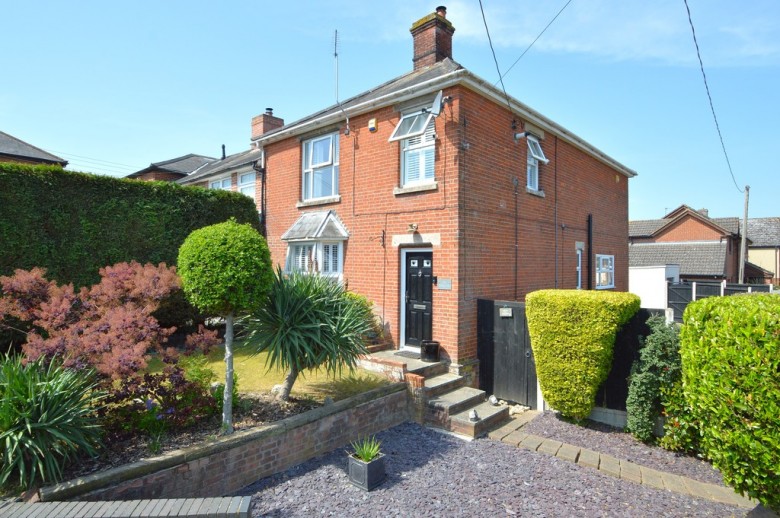 Click the photo for more details of Essex, Halstead