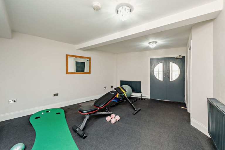 Images for Farndon, Cheshire