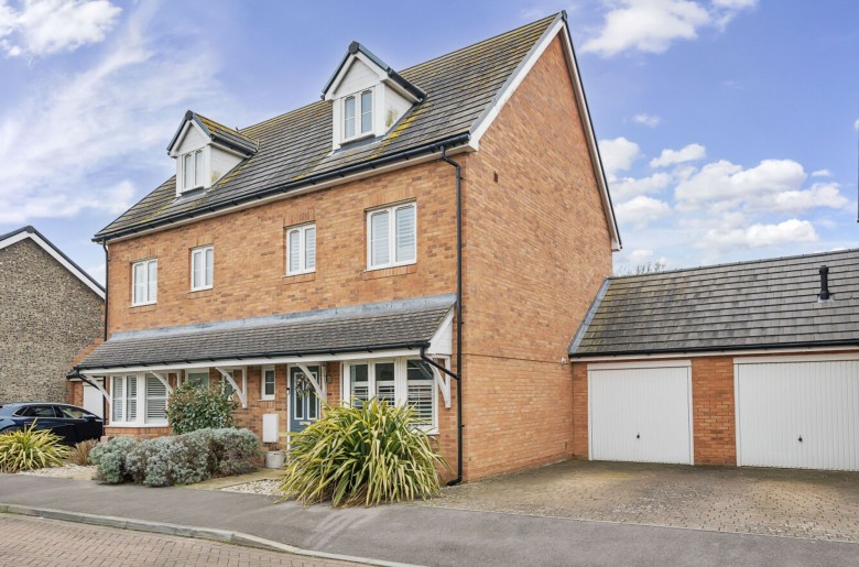 Click the photo for more details of Navigation Drive, Yapton, BN18