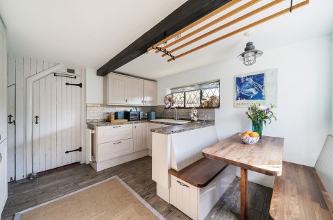 Click the photo for more details of 40 Sea Lane, Middleton-On-Sea, PO22