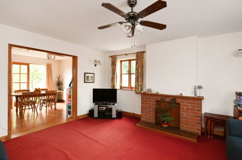 Click the photo for more details of Knodishall, Near The Heritage Coast, Suffolk