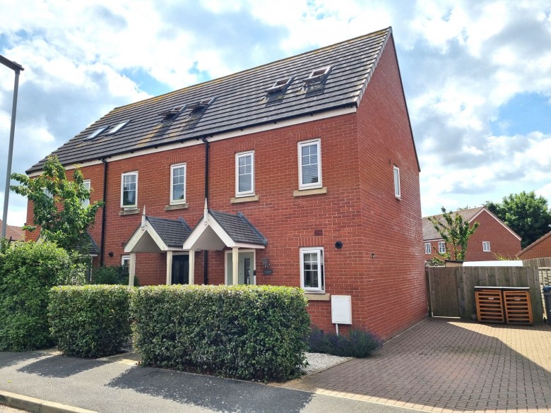 Click the photo for more details of Framlingham, Suffolk