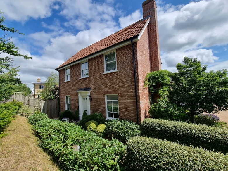 Click the photo for more details of Framlingham, Suffolk
