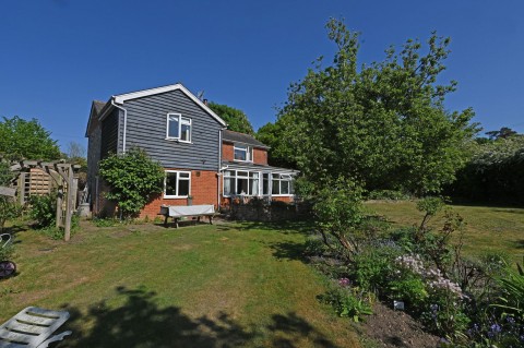 Click the photo for more details of Eyke, Near Woodbridge, Suffolk