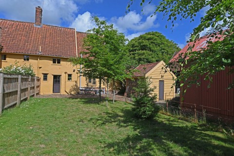 Click the photo for more details of Yoxford, Nr Heritage Coast, Suffolk 
