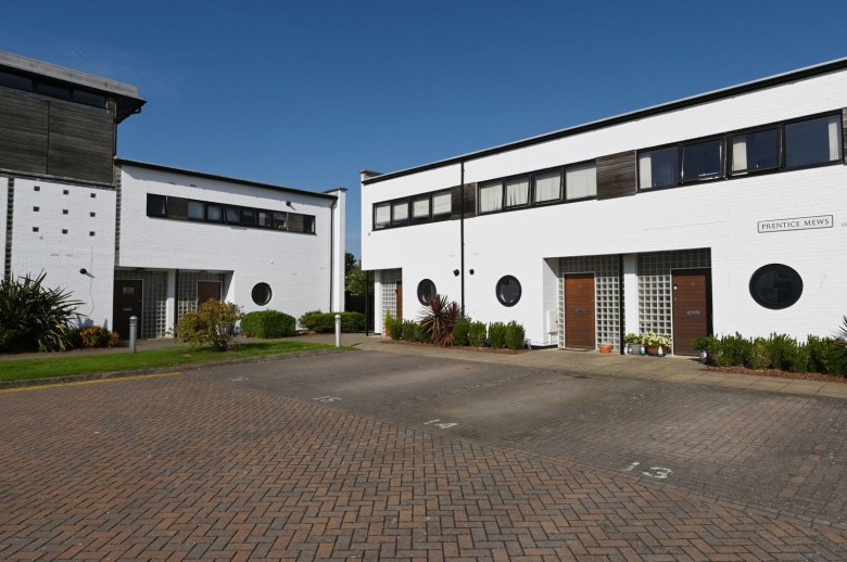 Click the photo for more details of Ipswich, Suffolk
