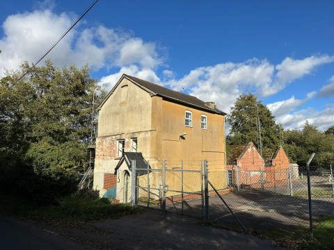 Click the photo for more details of Bucklesham, Nr Ipswich, Suffolk