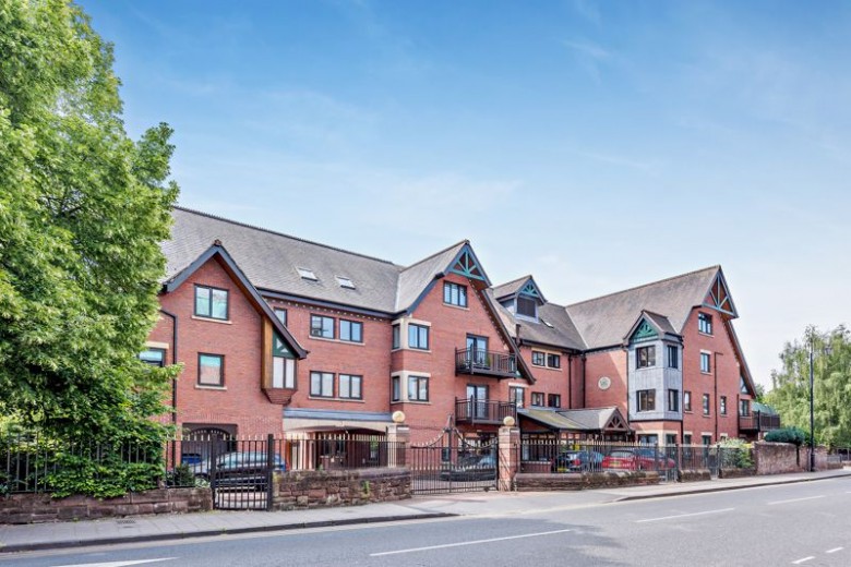Click the photo for more details of Knightsbridge Court, Chester