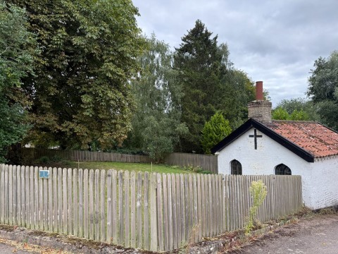 Click the photo for more details of Easton, Near Framlingham, Suffolk 