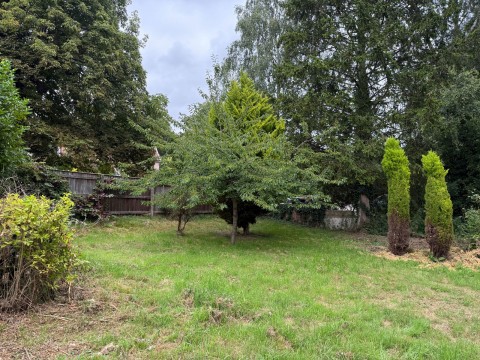 Click the photo for more details of Easton, Near Framlingham, Suffolk 