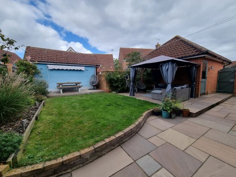 Click the photo for more details of Fulchers Field, Framlingham, Woodbridge, IP13 9HT